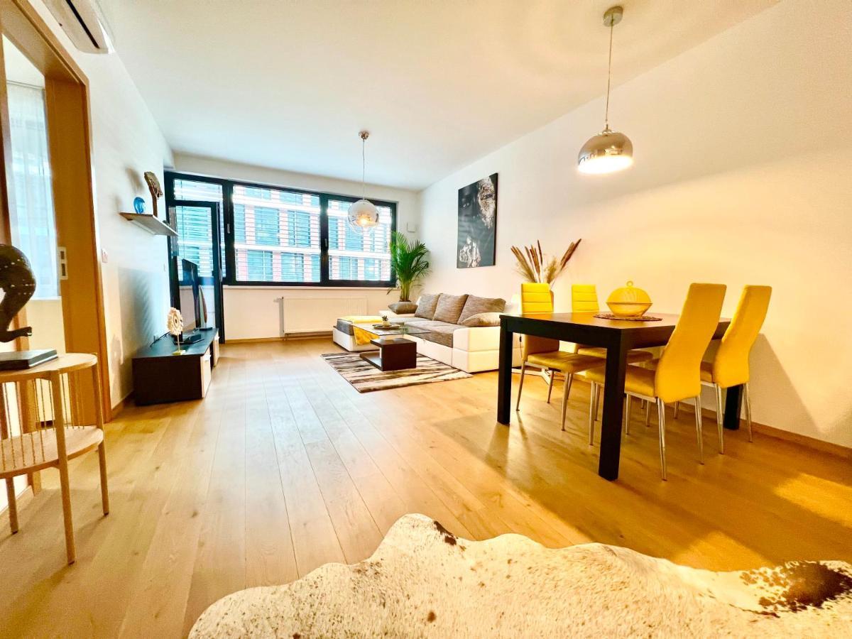 Riverside Luxury Apartament